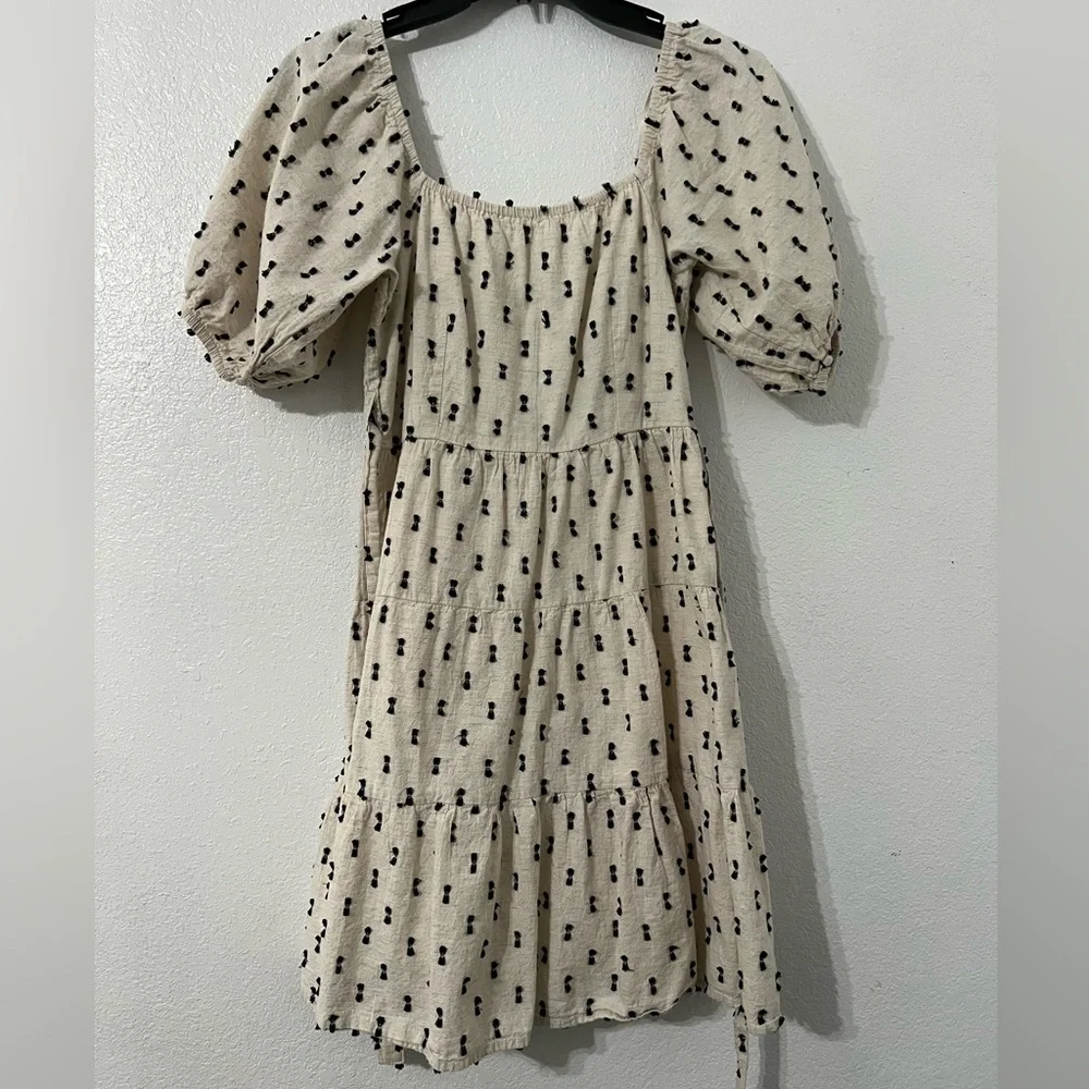 Sim & Sam Elastic Waist Dress. Cream and Black Sz S